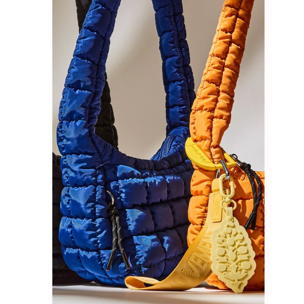 Free People Mini Carryall Sling Bag - Quilted Carryall Athletic Blue - Picture 6 of 12